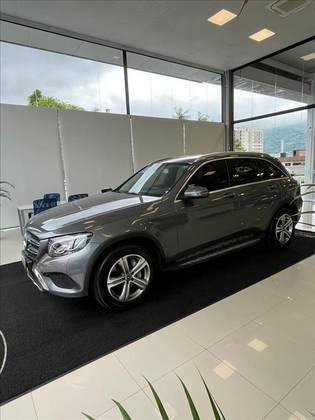 MERCEDES-BENZ GLC 250 2.0 CGI GASOLINA HIGHWAY 4MATIC 9G-TRONIC